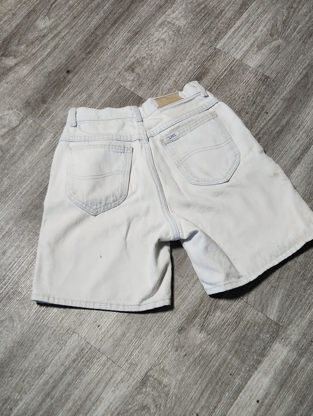 Lee White Denim Shorts with Tan Patch - Picture 9 of 11